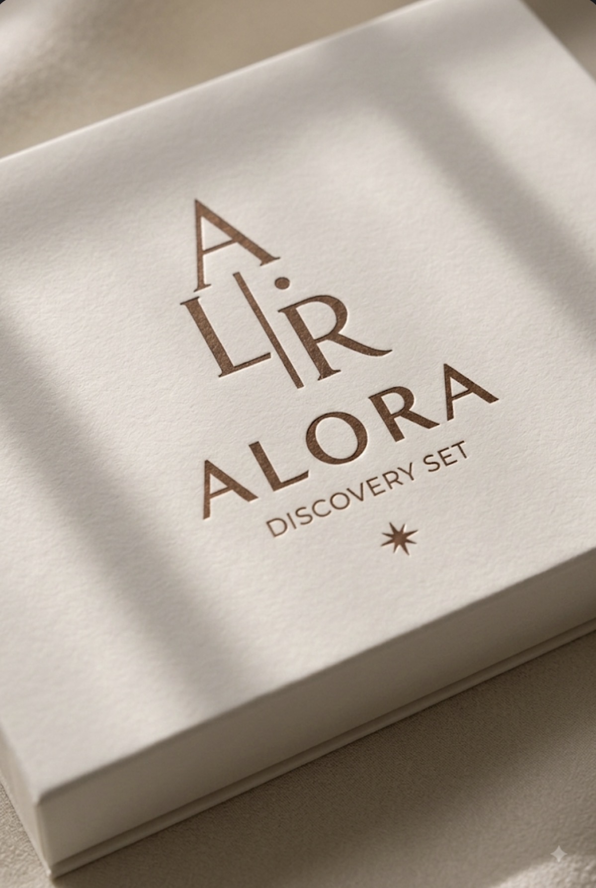 ALORA — editorial фото 3